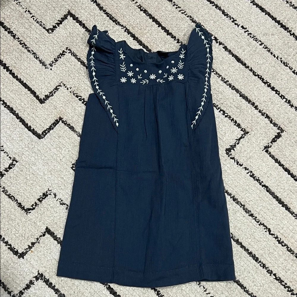 Baby Gap Floral Embroidered dress